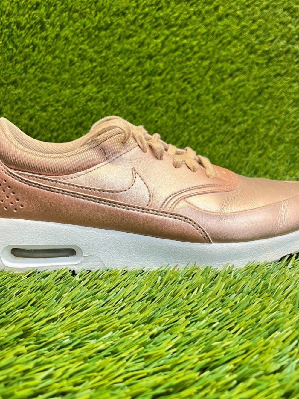 Nike Air Max Thea SE Womens Size 7.5 Metallic Rose Pink Athletic Shoes Sneakers